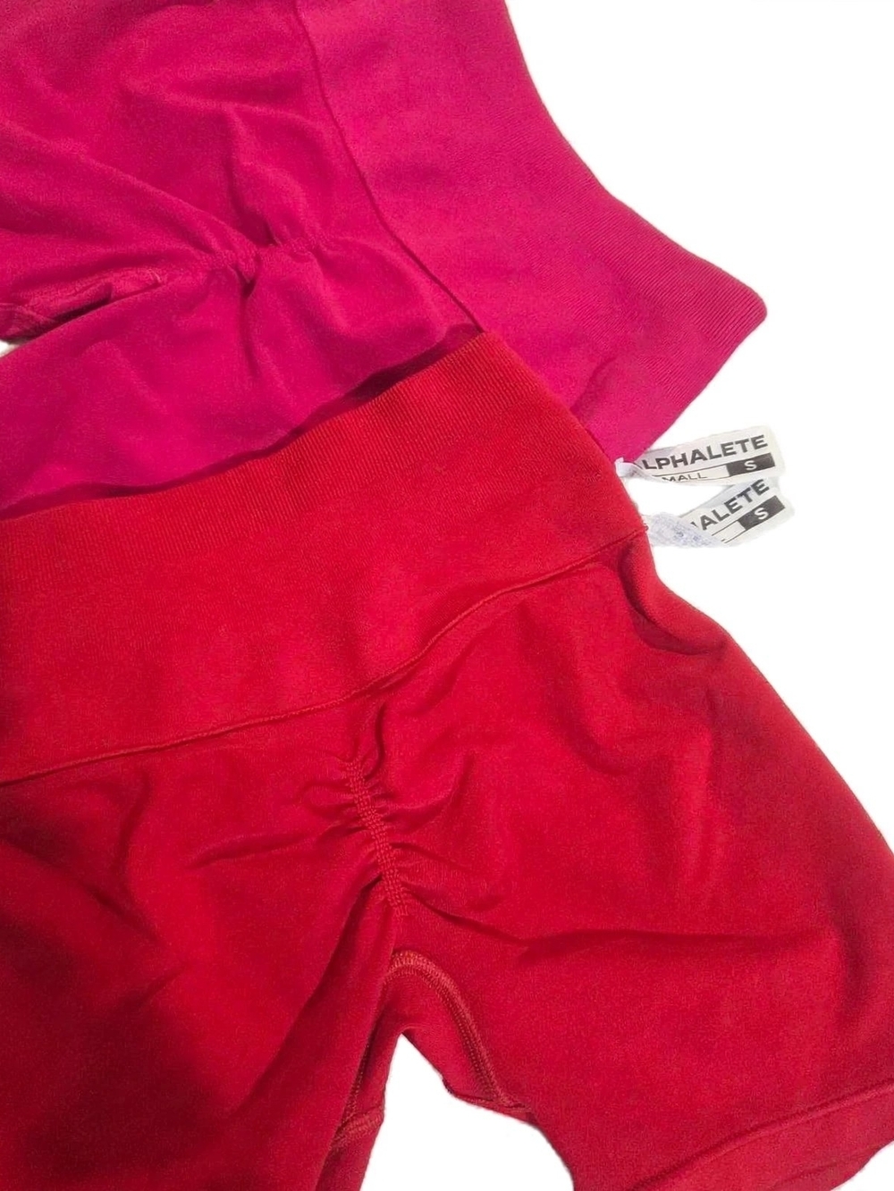 Alphalete Amplify Shorts Bundle 2 Pack - Red & Hot Pink Scrunch Butt - Size (s) - Picture 4 of 8